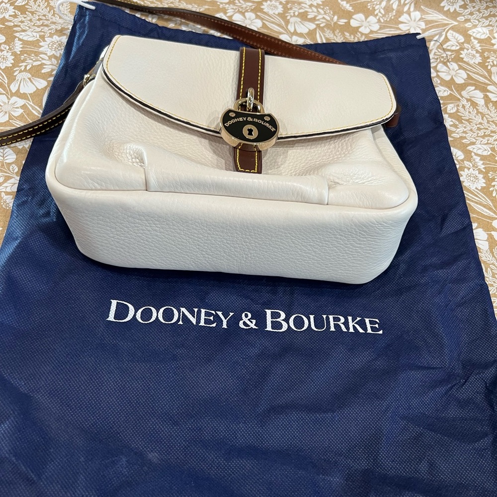 Downey & Bourke Flap Crossover bag